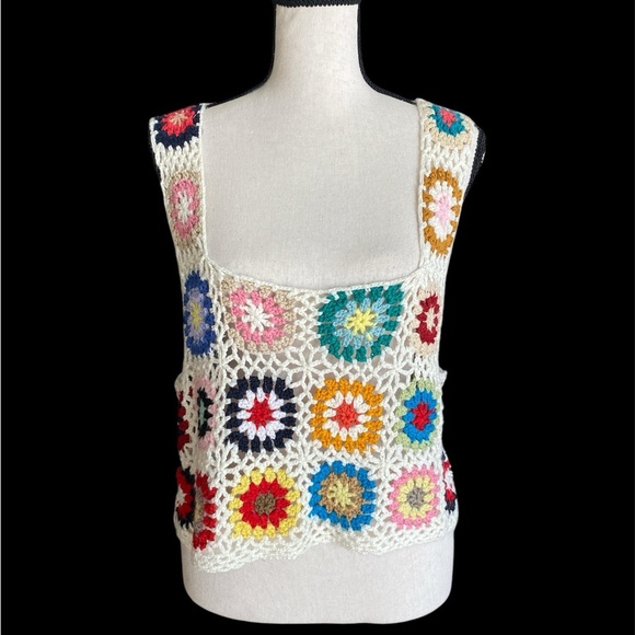 Women's Hand Knit Crop Top Tank Floral Sz L/XL - Picture 1 of 5